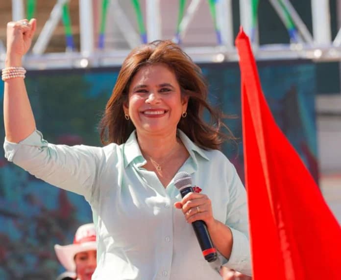 Rixi Moncada’s confrontation with the churches: could it sway the elections in less than five months? Rixi Moncada’s confrontation with the churches: could it sway the elections in less than five months?