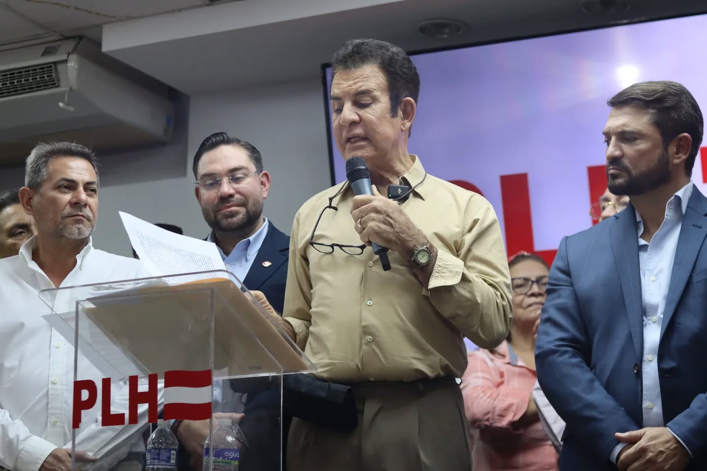 Political manipulation of COVID-19 to suppress protests in Honduras denounced by Nasralla Political manipulation of COVID-19 to suppress protests in Honduras denounced by Nasralla