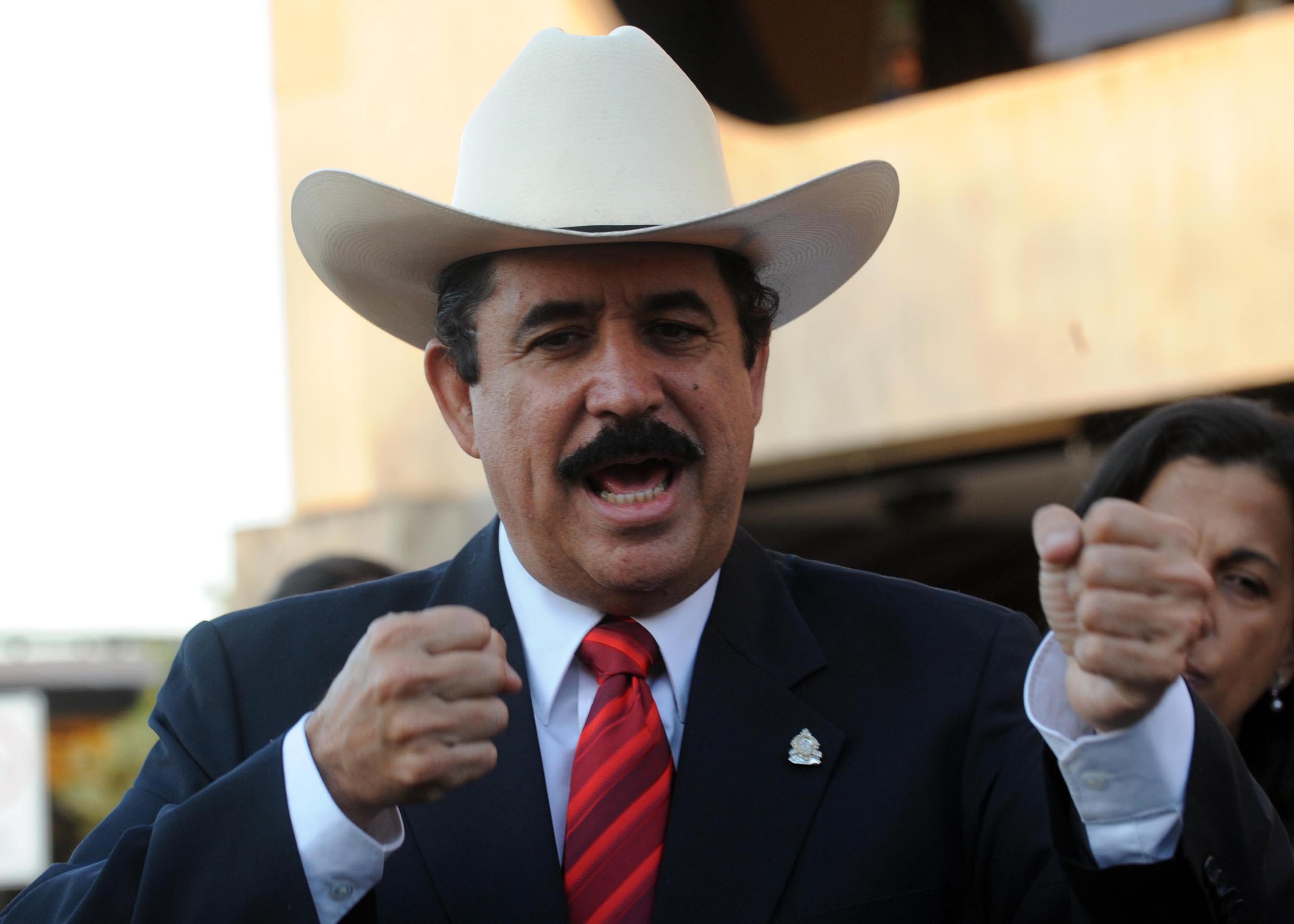 Mel Zelaya’s confession of electoral fraud sends shockwaves through Honduran politics