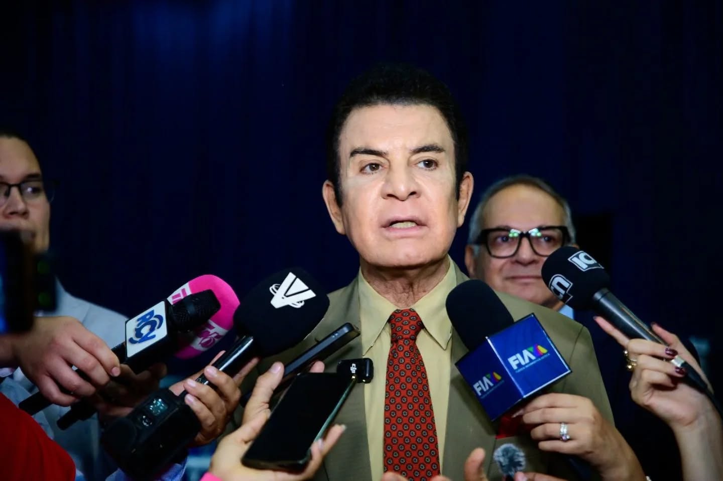 Nasralla seeks national bloc to oppose purported government move to delay elections