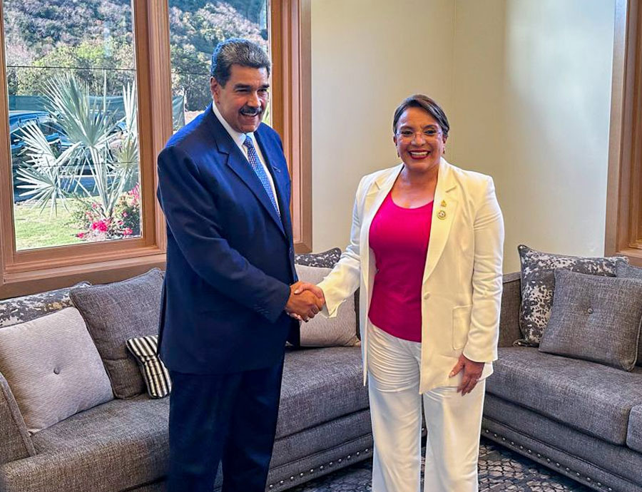 LIBRE Party faces new challenges as Maduro’s downfall changes Honduras’ political landscape LIBRE Party faces new challenges as Maduro’s downfall changes Honduras’ political landscape